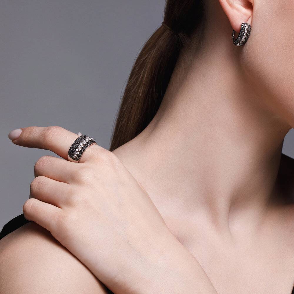 Кольцо из белого золота с бриллиантами (052871)