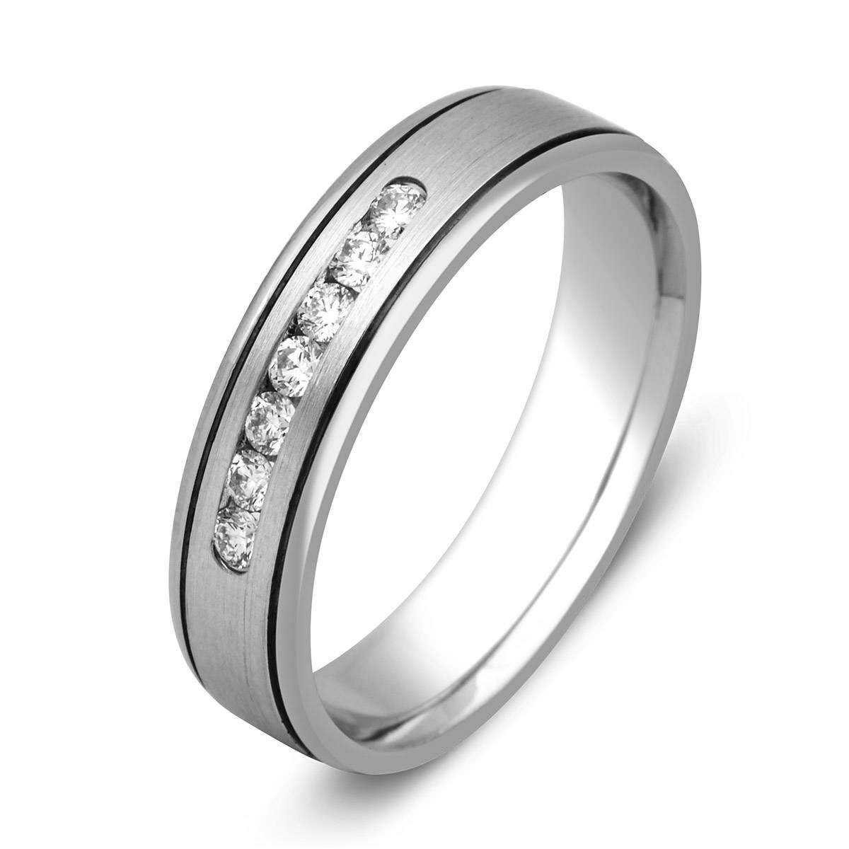 Обручальное кольцо из белого золота с бриллиантами (063574)