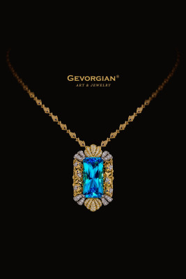 Эксклюзивное колье &quot;Посейдон&quot; из жёлтого золота 750 пробы с бриллиантами, сапфирами и топазом (053130)