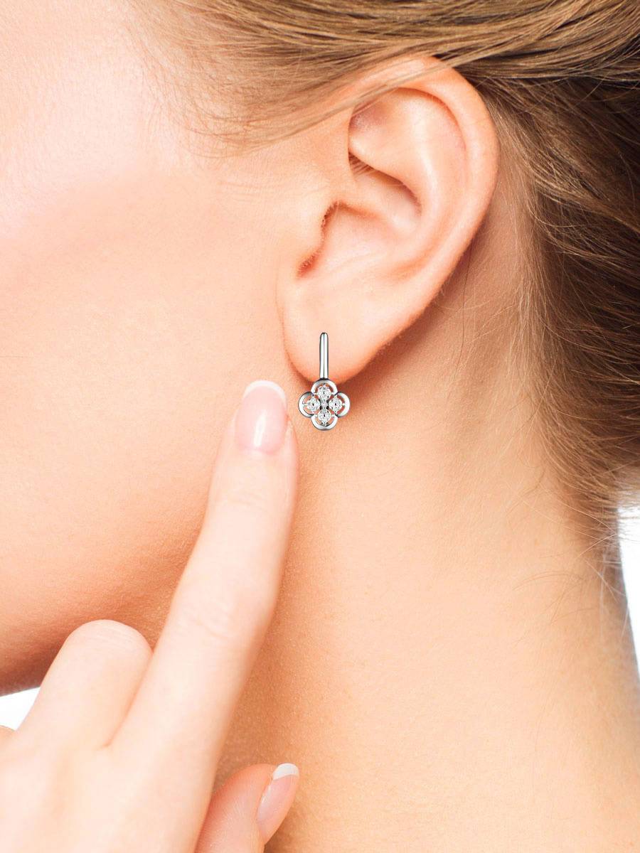 Серьги из белого золота с бриллиантами (059628)