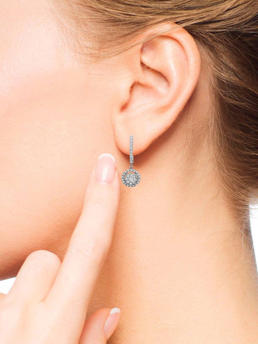 Серьги из белого золота с бриллиантами (025381)