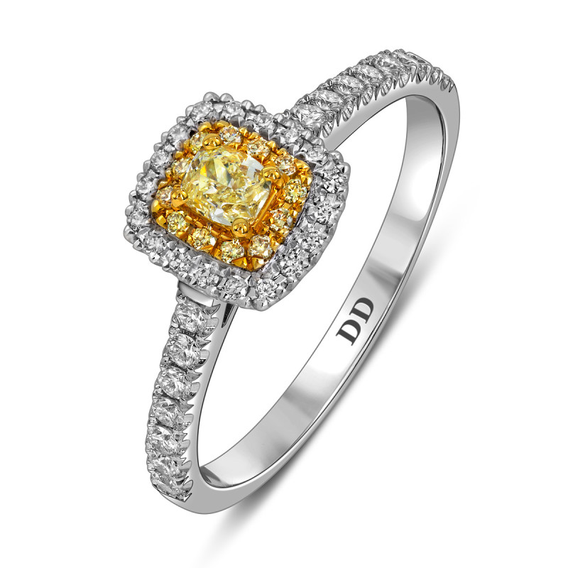 Помолвочное кольцо из белого золота с бриллиантами (062822)